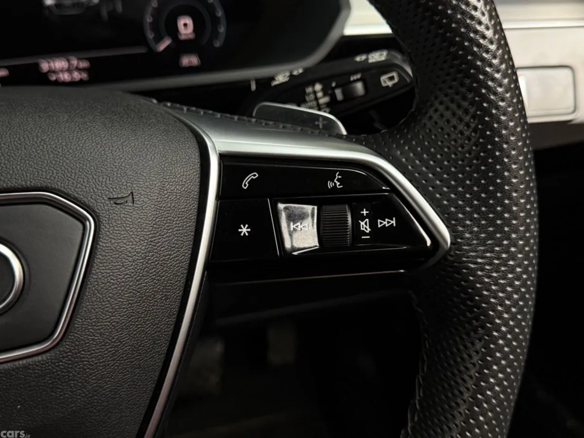 Audi e-tron SUV, Electric, 2023, Black