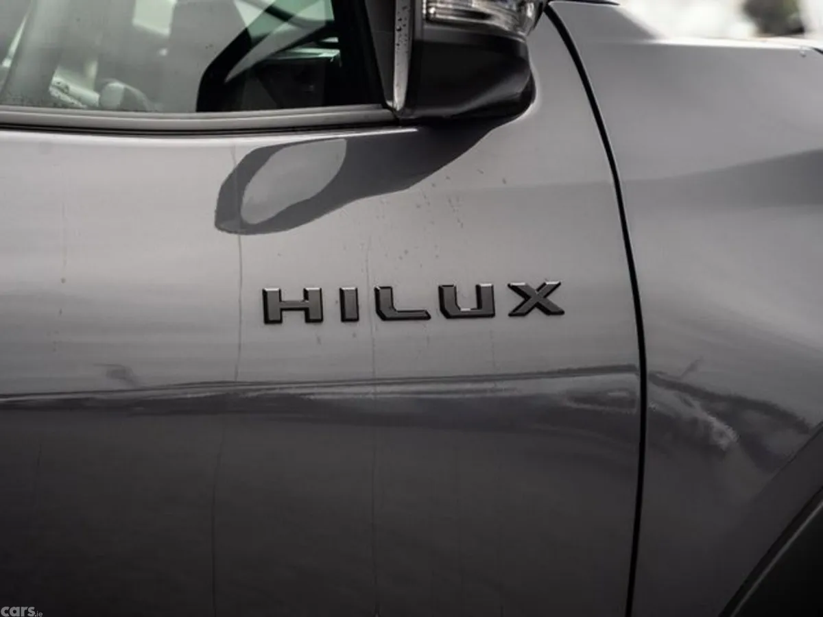 Toyota Hilux Pick Up, Diesel, 2026, Grey