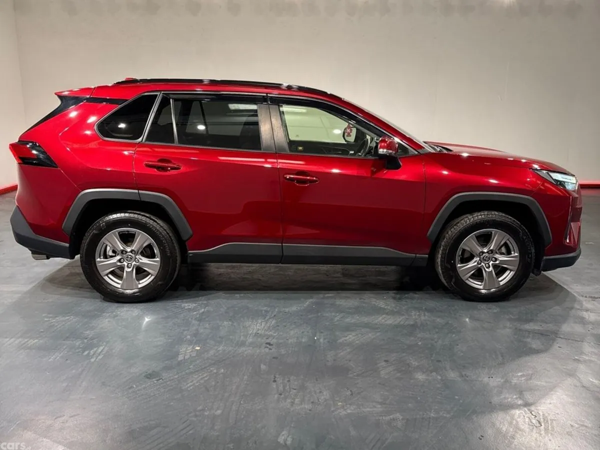 Toyota RAV4 SUV, Petrol Hybrid, 2023, Red