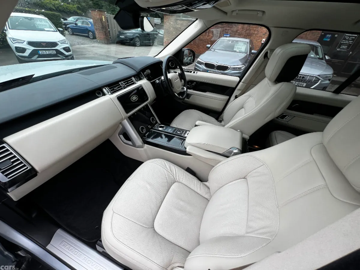 Land Rover Range Rover Estate, Petrol Plug-in Hybrid, 2020, Silver