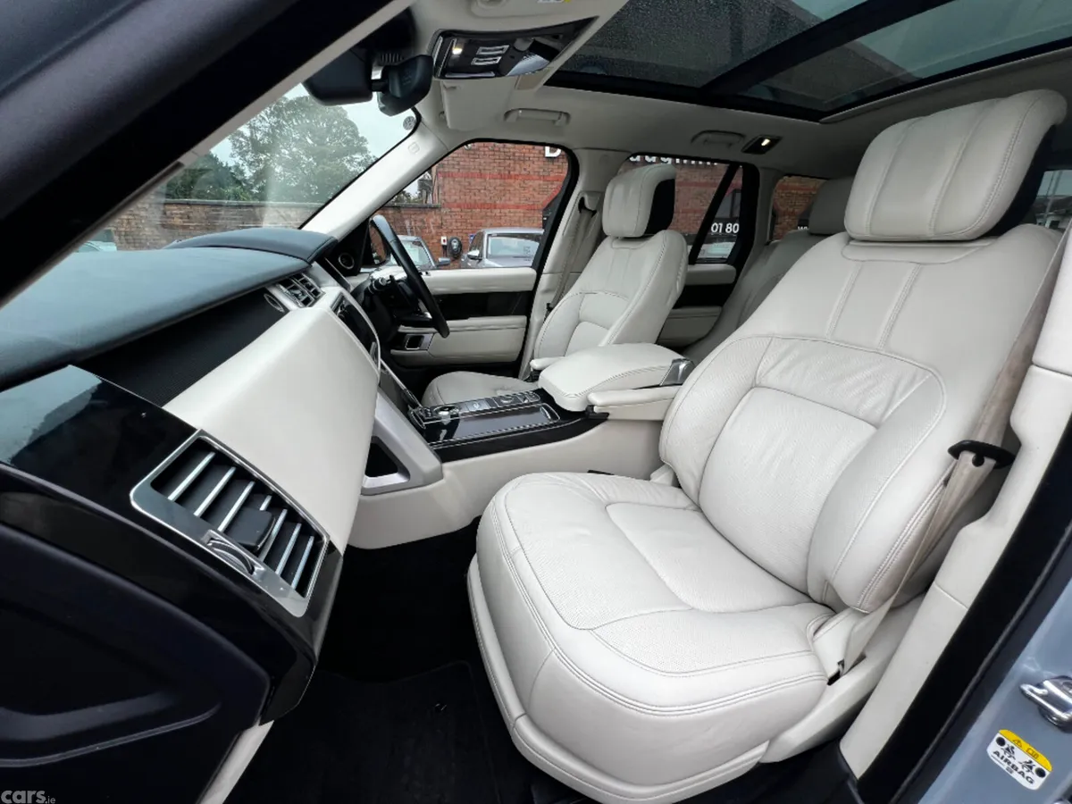 Land Rover Range Rover Estate, Petrol Plug-in Hybrid, 2020, Silver