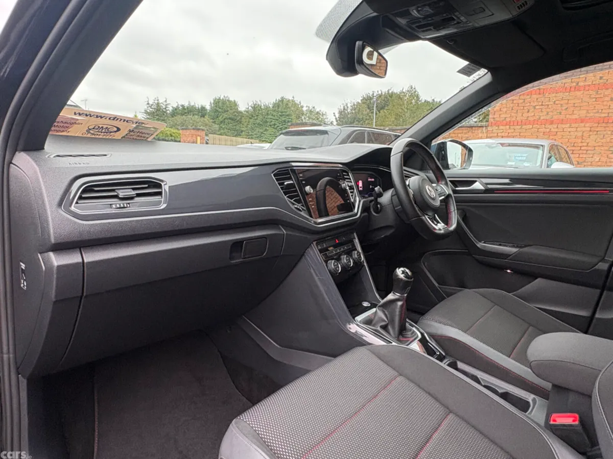 Volkswagen T-Roc Hatchback, Petrol, 2020, Black