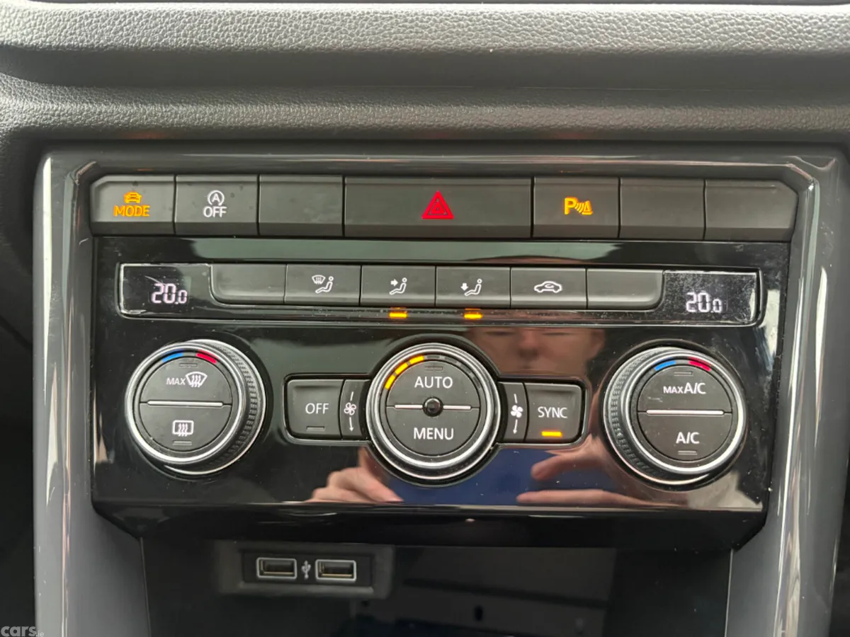Volkswagen T-Roc Hatchback, Petrol, 2020, Black