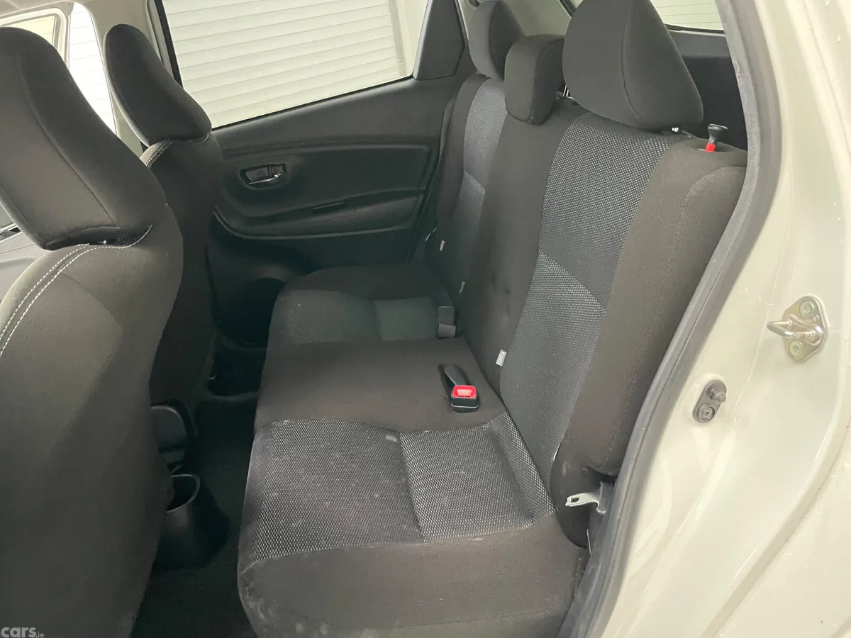 Toyota Yaris Hatchback, Petrol, 2020, Silver