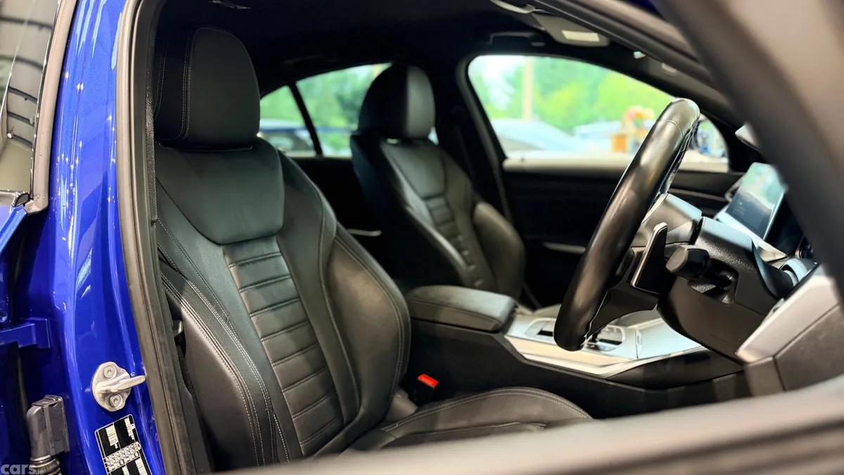 BMW 3-Series Saloon, Petrol Plug-in Hybrid, 2022, Blue