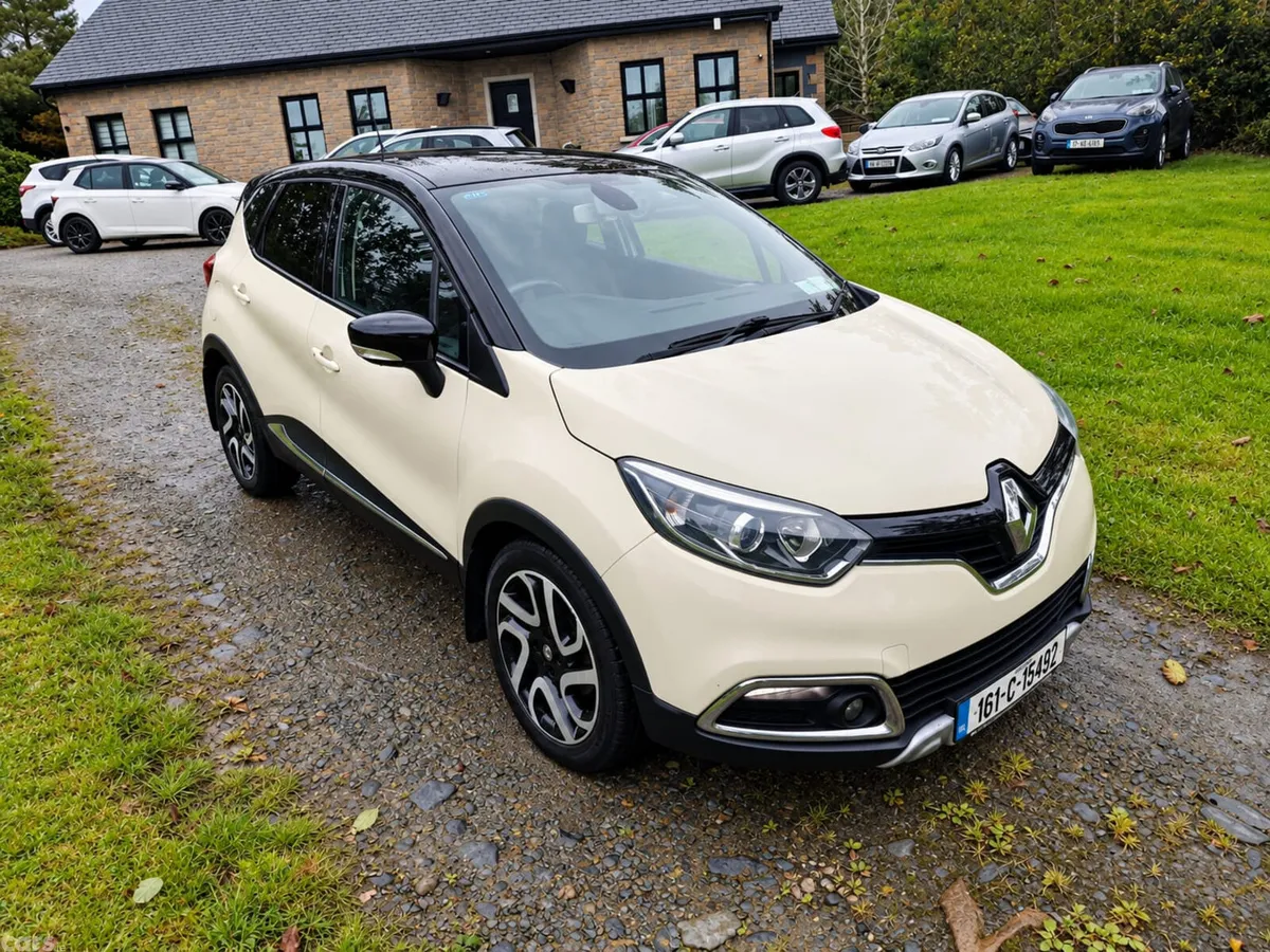 Renault Captur Hatchback, Diesel, 2016, White