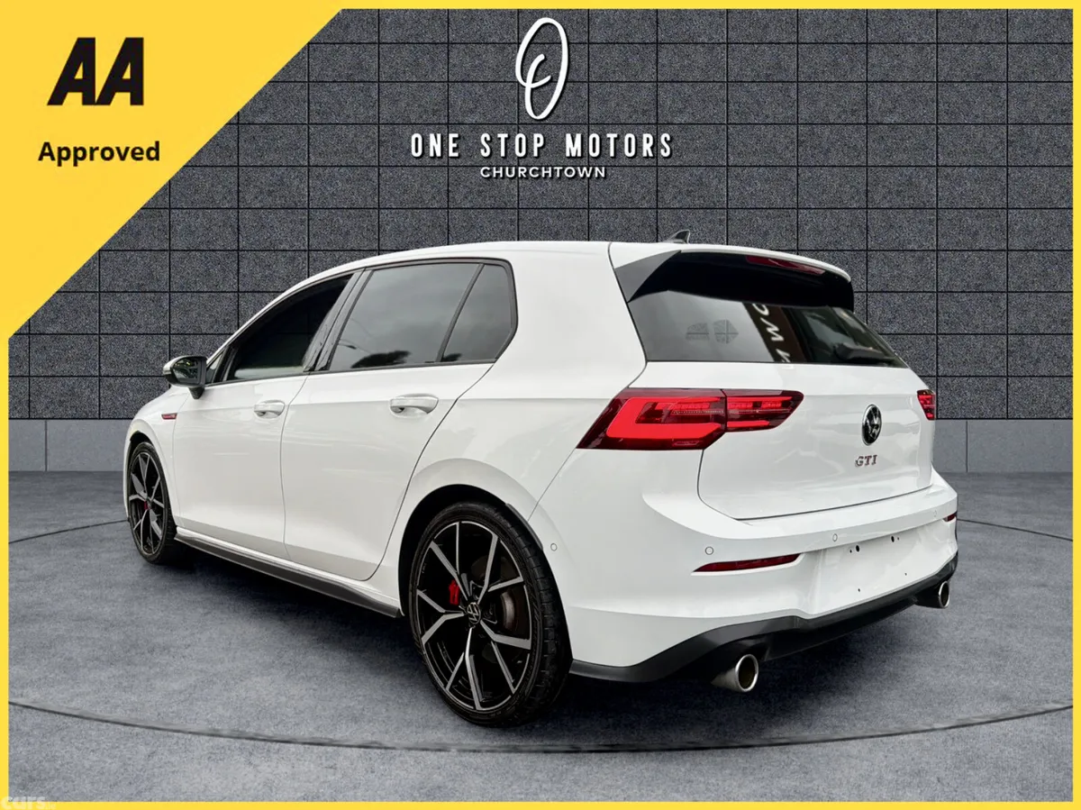 Volkswagen Golf Hatchback, Petrol, 2023, White