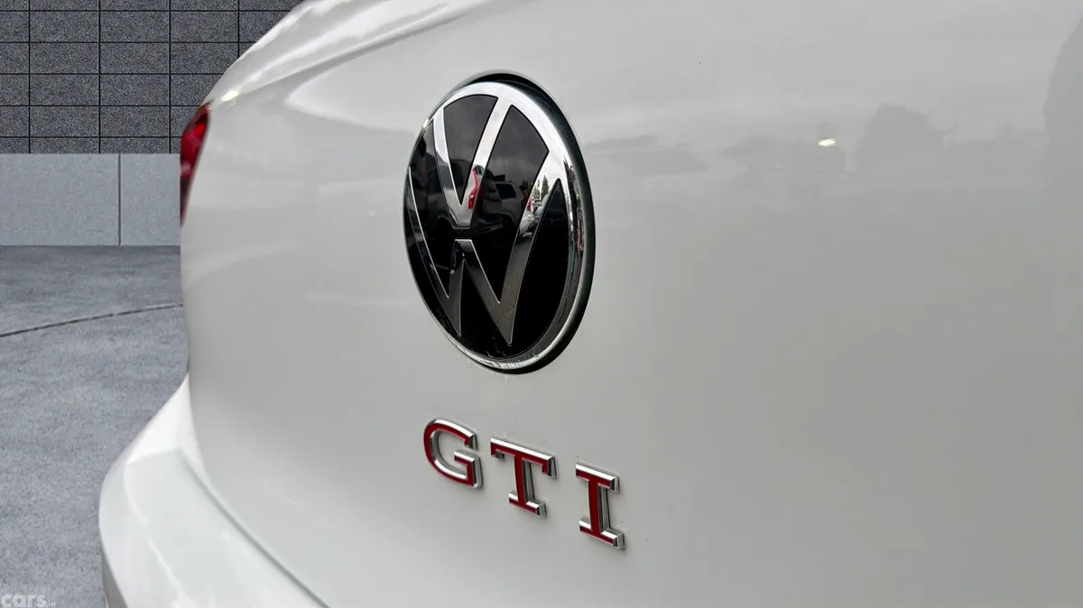 Volkswagen Golf Hatchback, Petrol, 2023, White