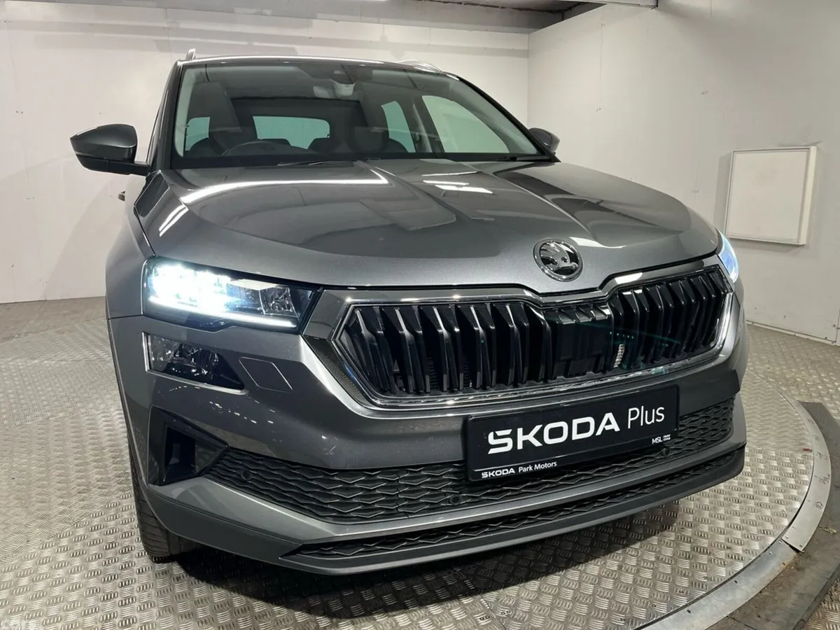Skoda Karoq SUV, Diesel, 2026, Grey