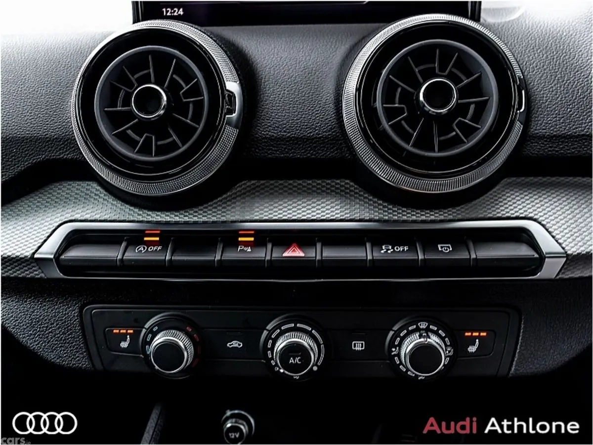 Audi Q2 MPV, Diesel, 2022, Blue