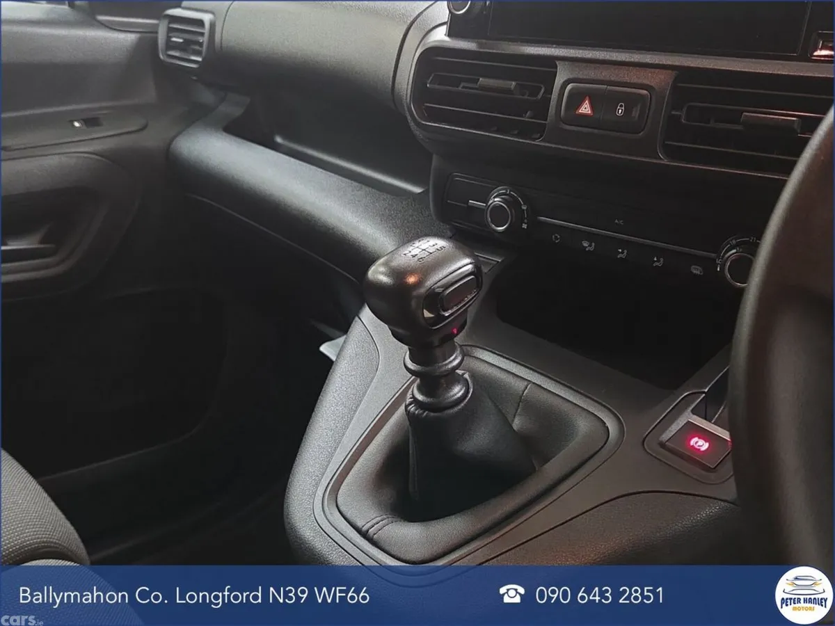 Peugeot Partner MPV, Diesel, 2023, White