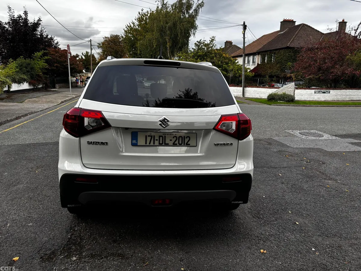 Suzuki Vitara SUV, Diesel, 2017, White