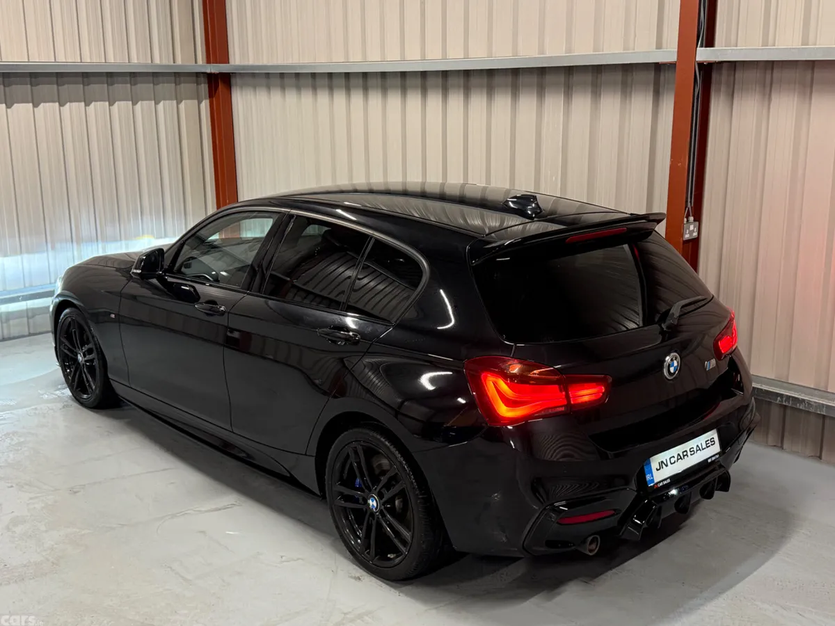 BMW 1-Series Hatchback, Diesel, 2019, Black