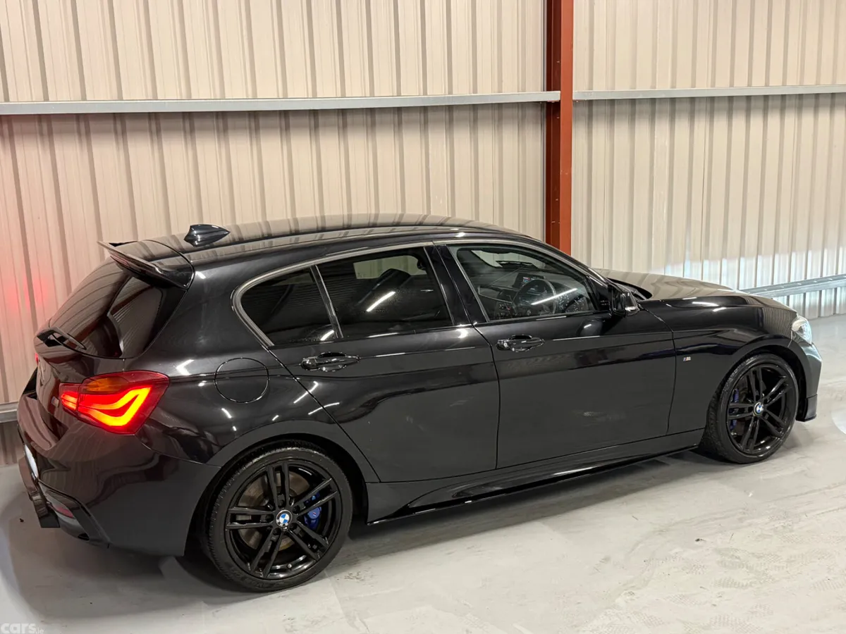 BMW 1-Series Hatchback, Diesel, 2019, Black