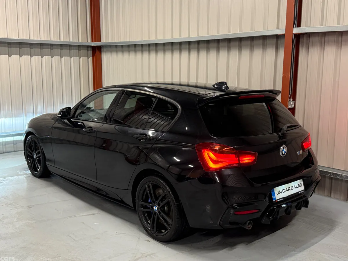 BMW 1-Series Hatchback, Diesel, 2019, Black