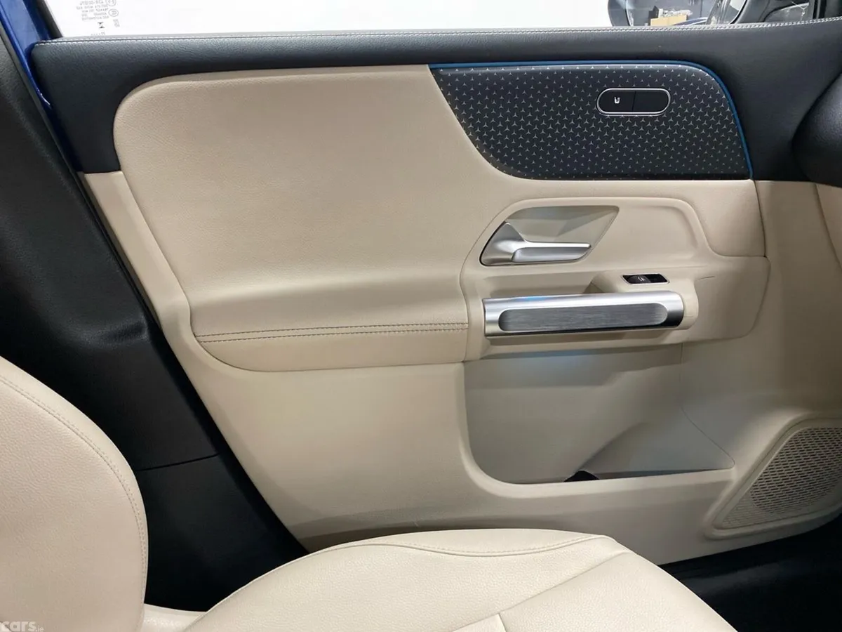 Mercedes-Benz GLB SUV, Diesel, 2024, Blue