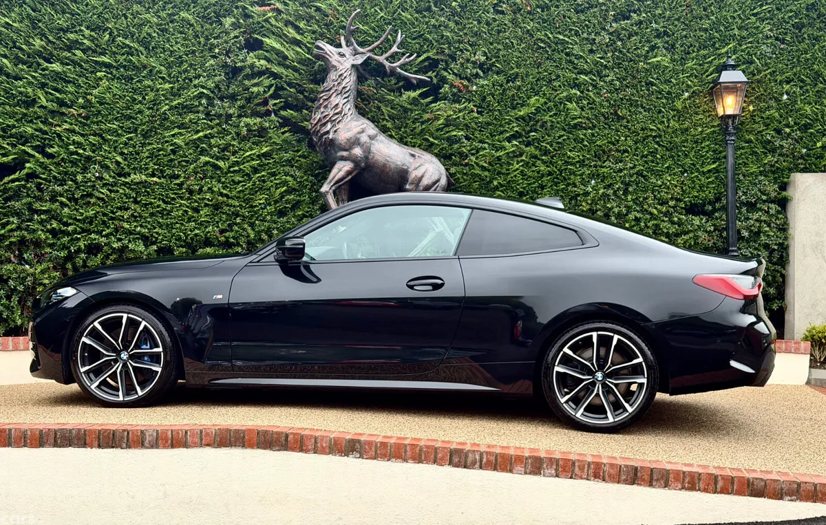 BMW 4-Series Coupe, Petrol, 2021, Black