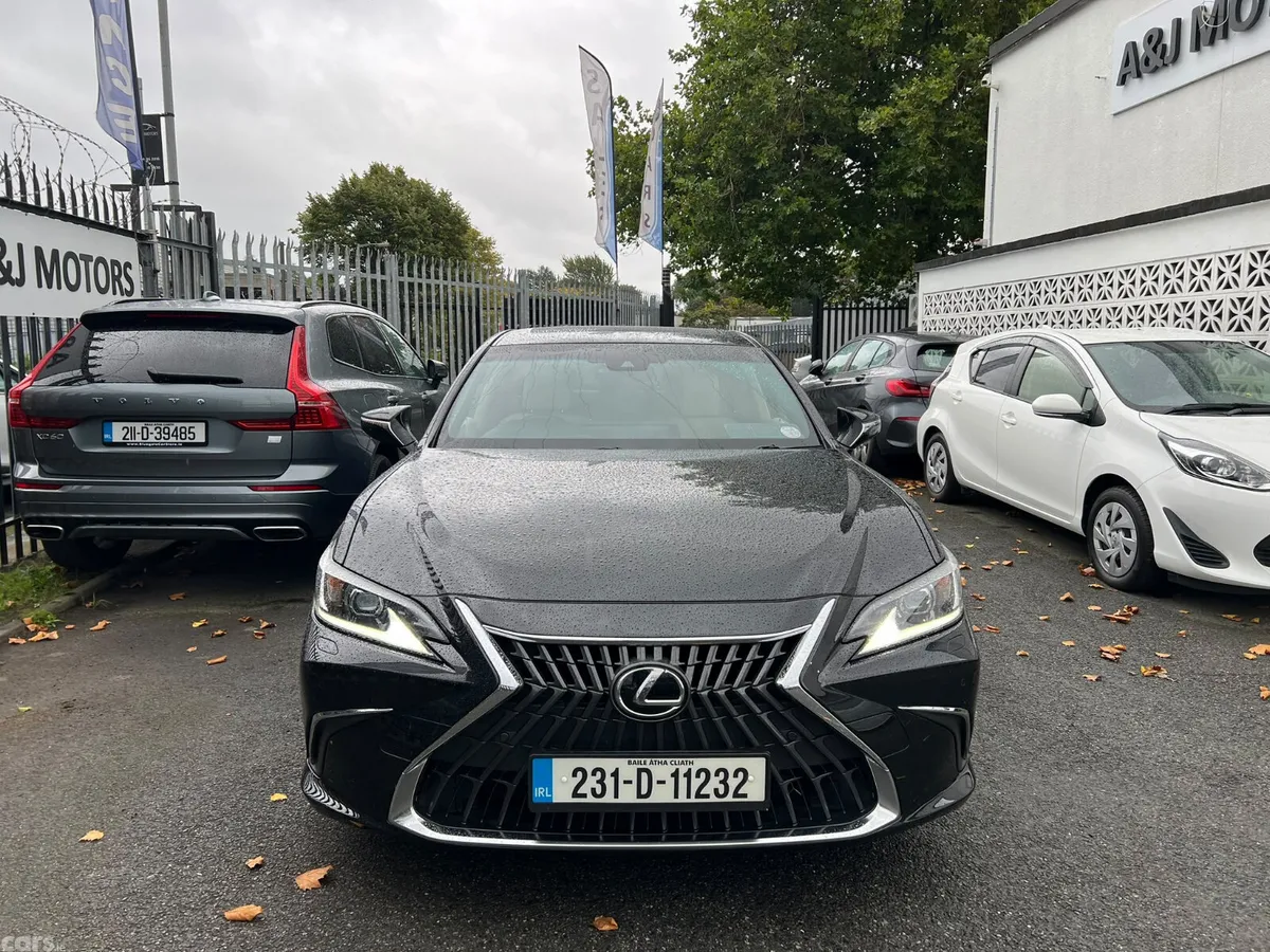 Lexus ES Saloon, Petrol Hybrid, 2023, Black