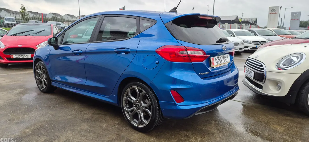 Ford Fiesta Hatchback, Petrol, 2020, Blue