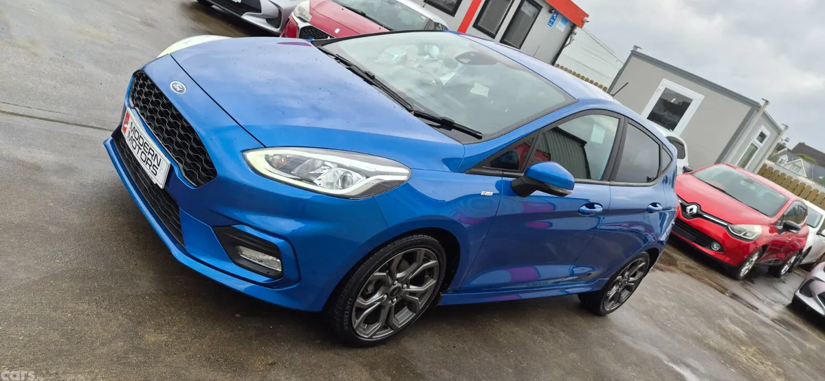 Ford Fiesta Hatchback, Petrol, 2020, Blue