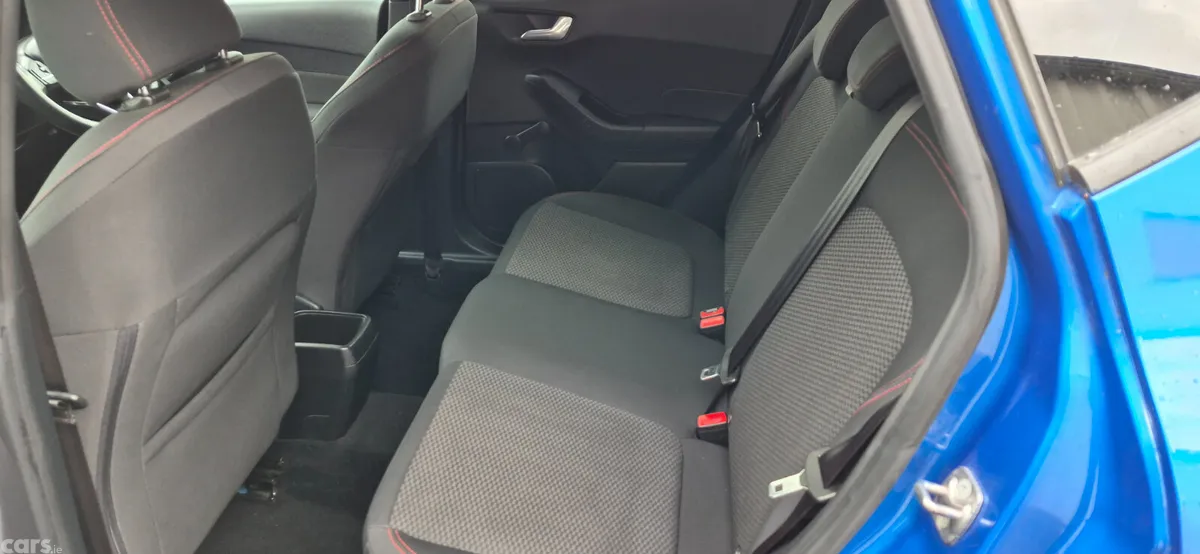 Ford Fiesta Hatchback, Petrol, 2020, Blue