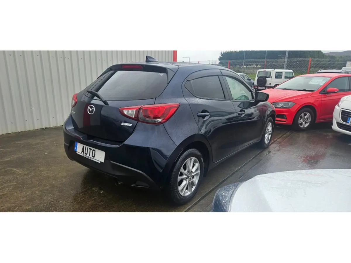 Mazda Demio MPV, Petrol, 2016, Blue