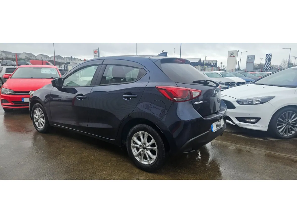 Mazda Demio MPV, Petrol, 2016, Blue