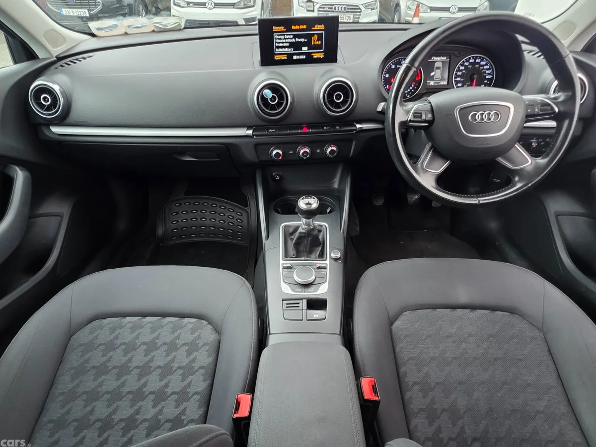 Audi A3 Hatchback, Diesel, 2015, Blue