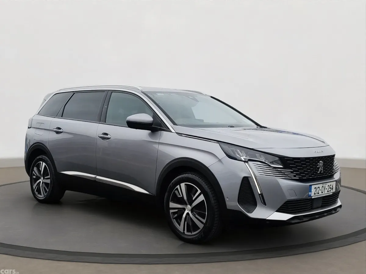 Peugeot 5008 MPV, Diesel, 2021, Grey