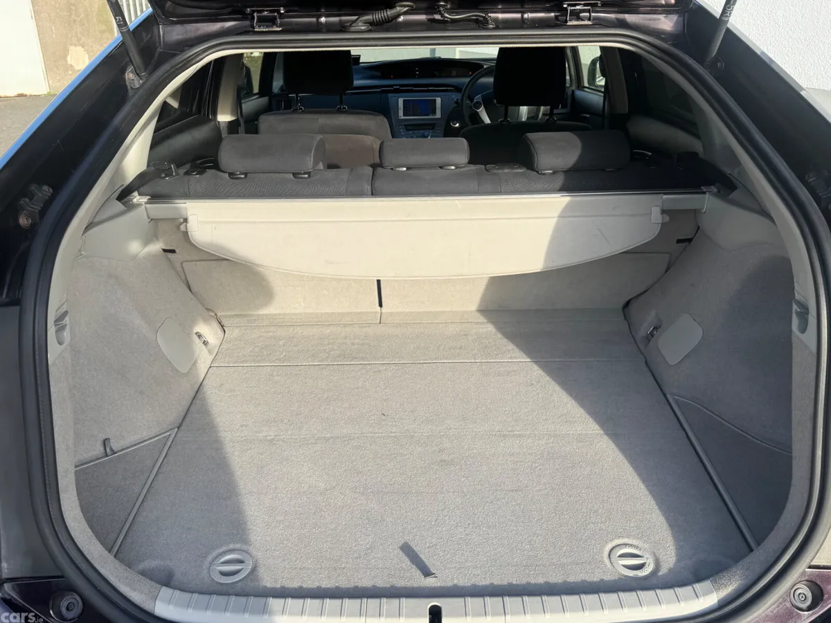 Toyota Prius Hatchback, Petrol Hybrid, 2013, Brown