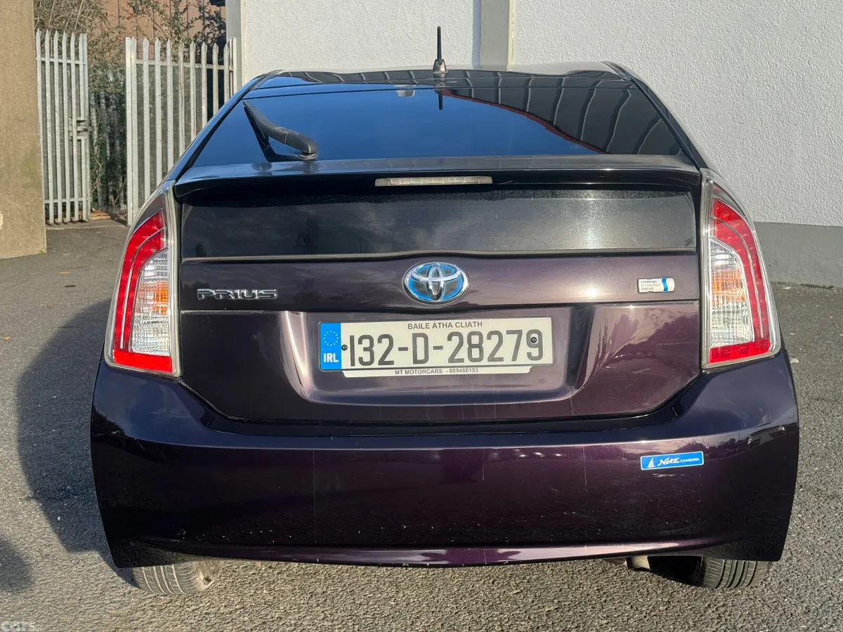 Toyota Prius Hatchback, Petrol Hybrid, 2013, Brown