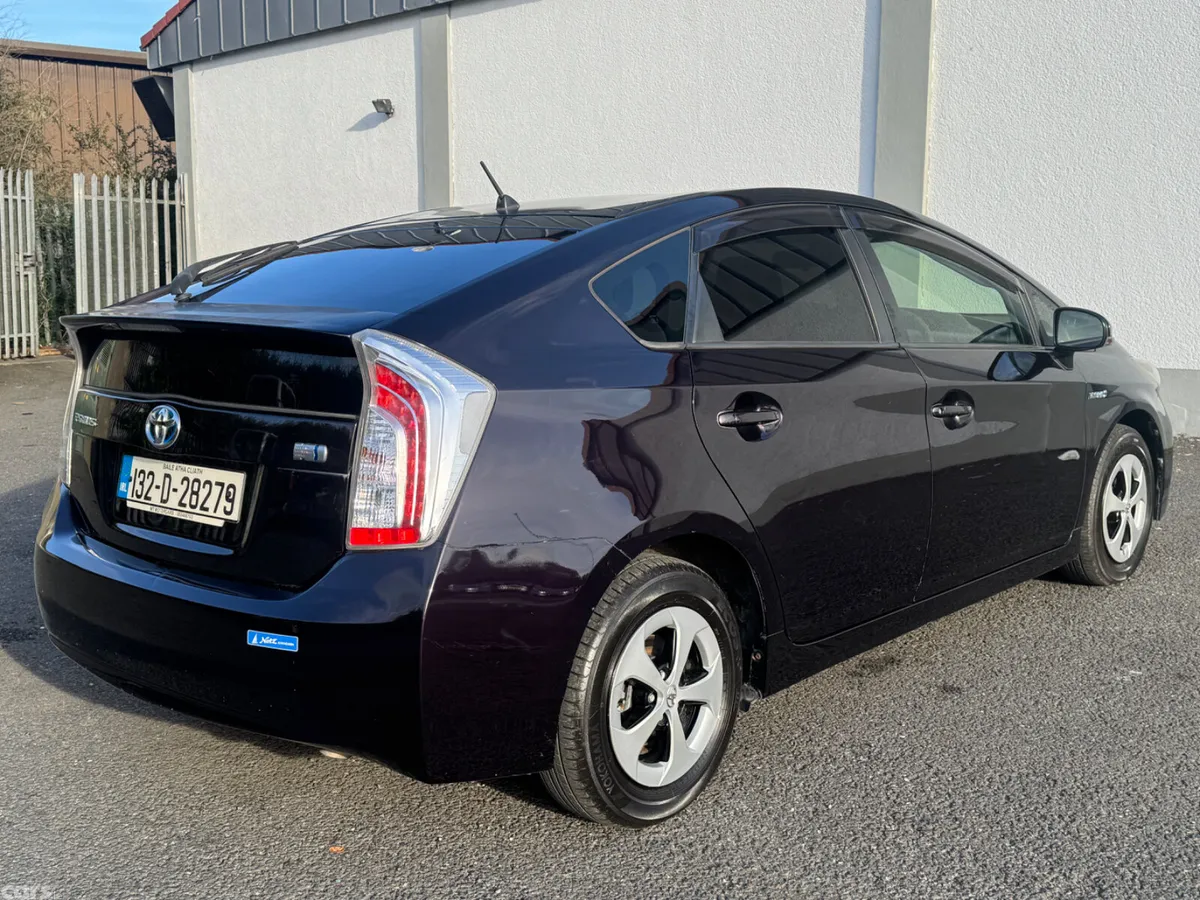 Toyota Prius Hatchback, Petrol Hybrid, 2013, Brown