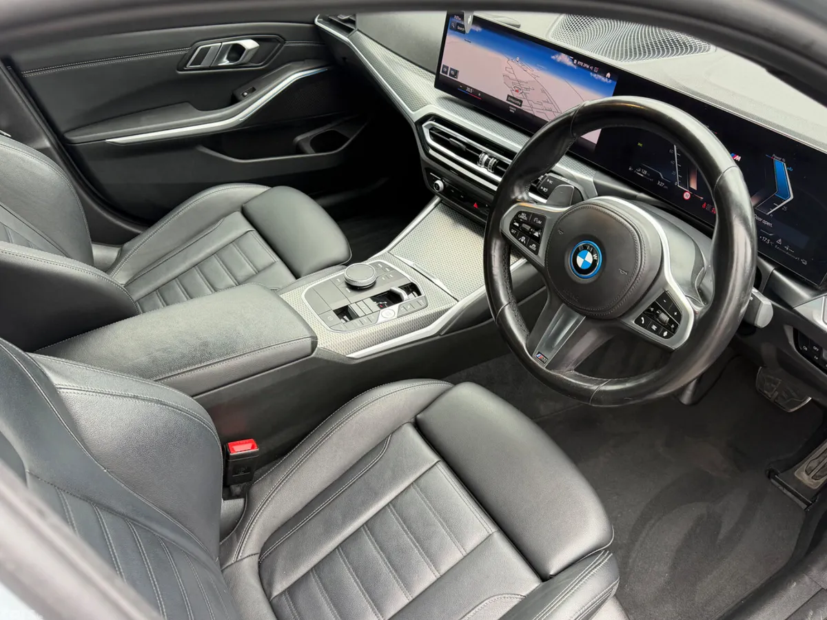 BMW 3-Series Saloon, Petrol Hybrid, 2023, Grey
