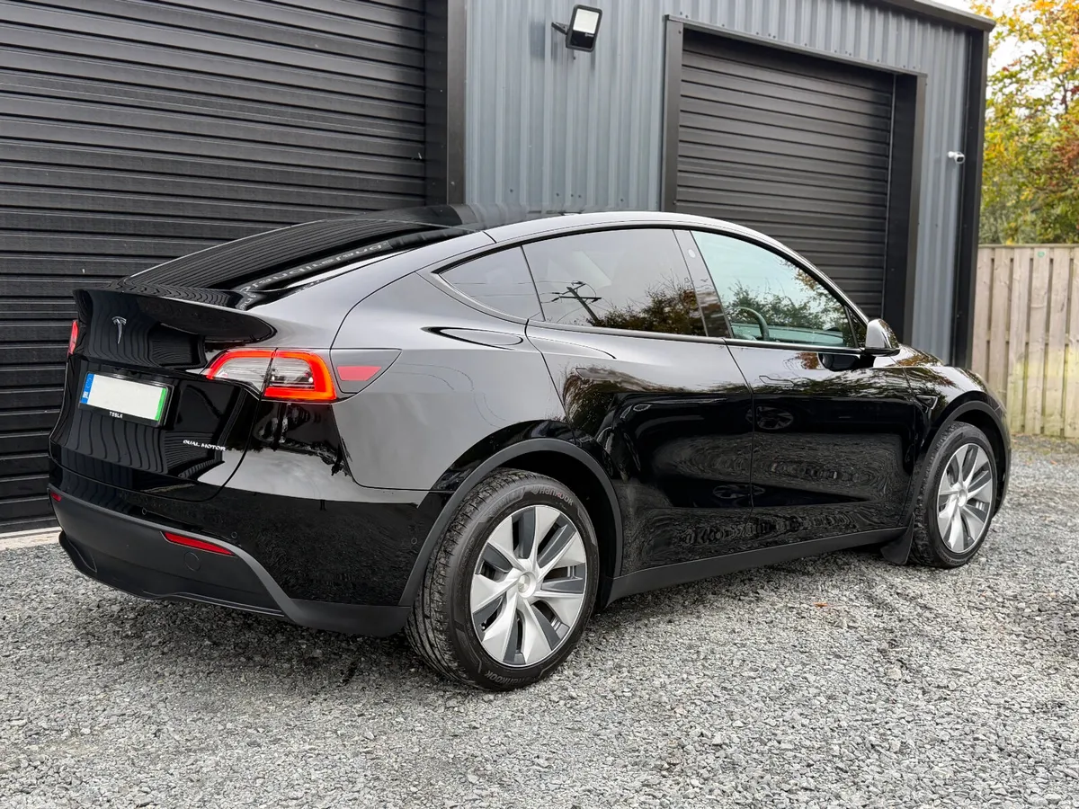 Tesla Model Y SUV, Electric, 2022, Black