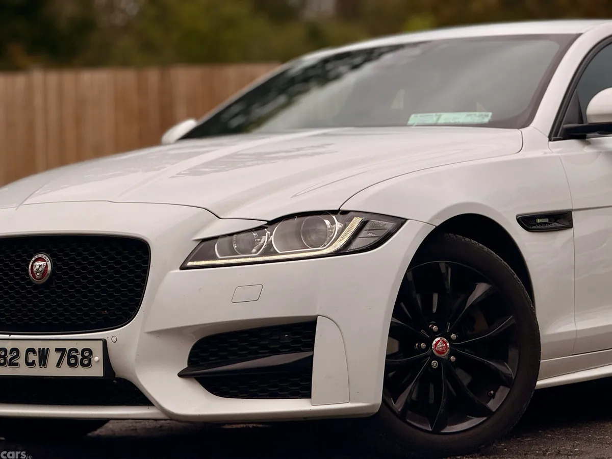 Jaguar XF Saloon, Diesel, 2018, White