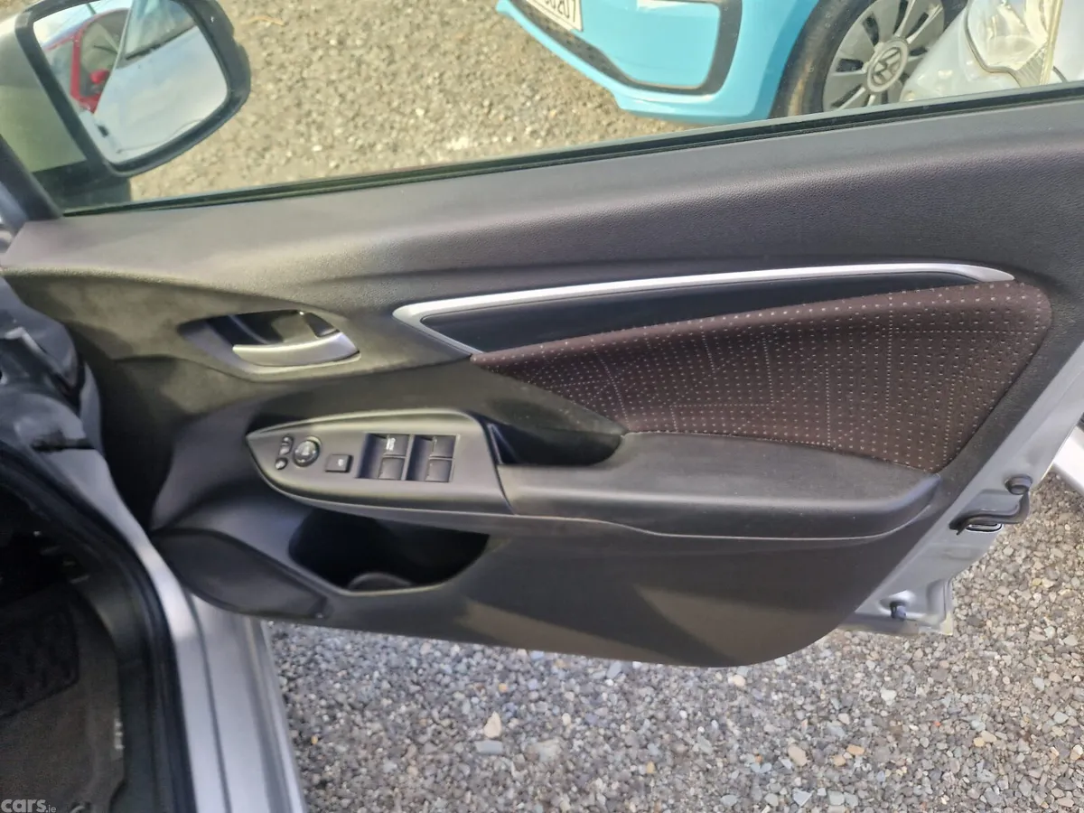 Honda Fit Hatchback, Petrol Hybrid, 2017, Silver