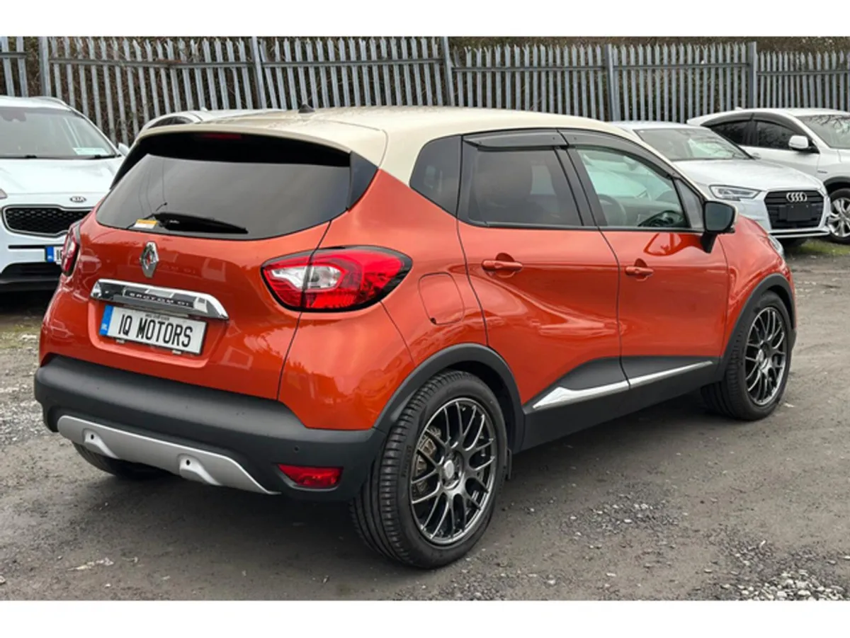 Renault Captur SUV, Petrol, 2016, Orange