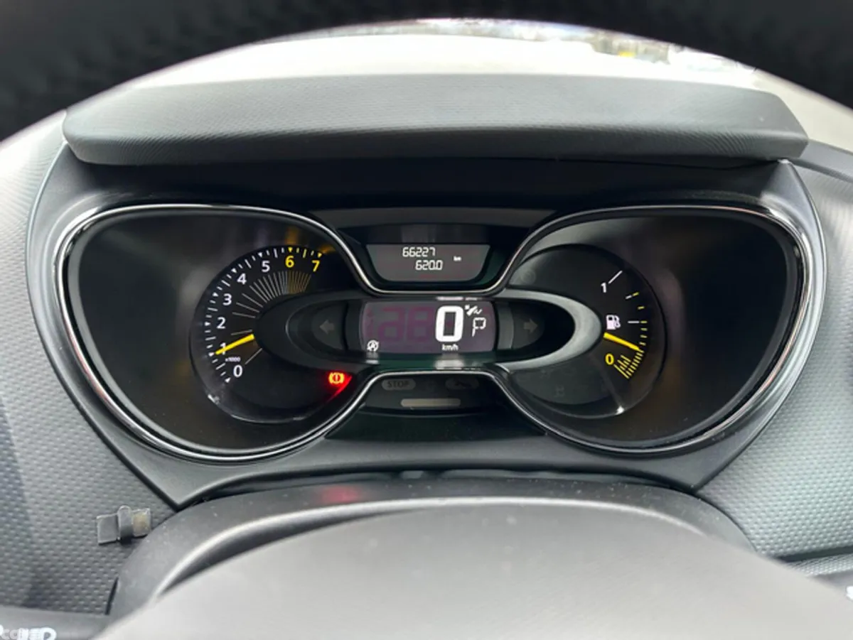 Renault Captur SUV, Petrol, 2016, Orange