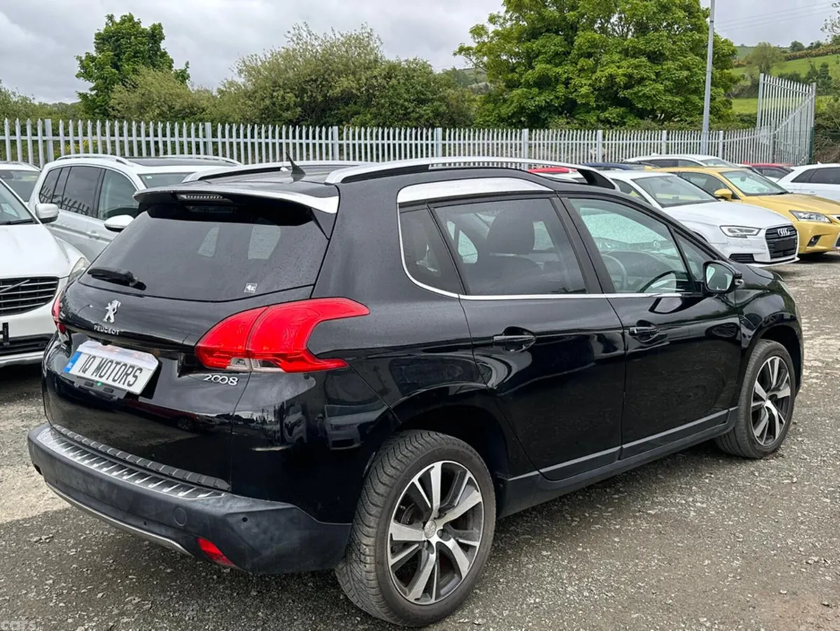 Peugeot 2008 Hatchback, Petrol, 2016, Black