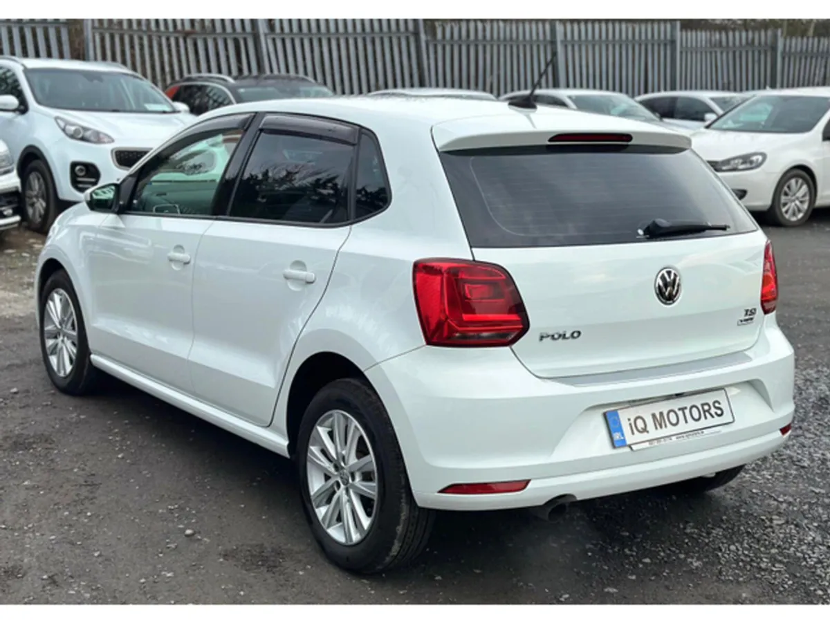 Volkswagen Polo Hatchback, Petrol, 2017, White