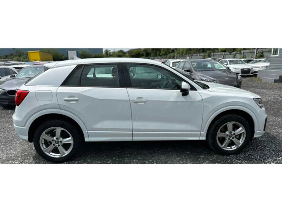 Audi Q2 SUV, Petrol, 2018, White