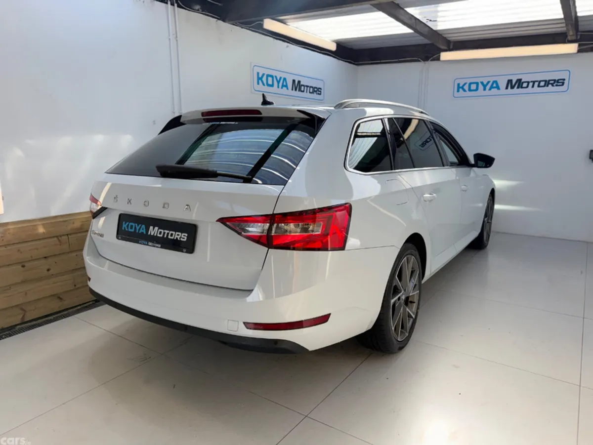 Skoda Superb Estate, Diesel, 2022, White