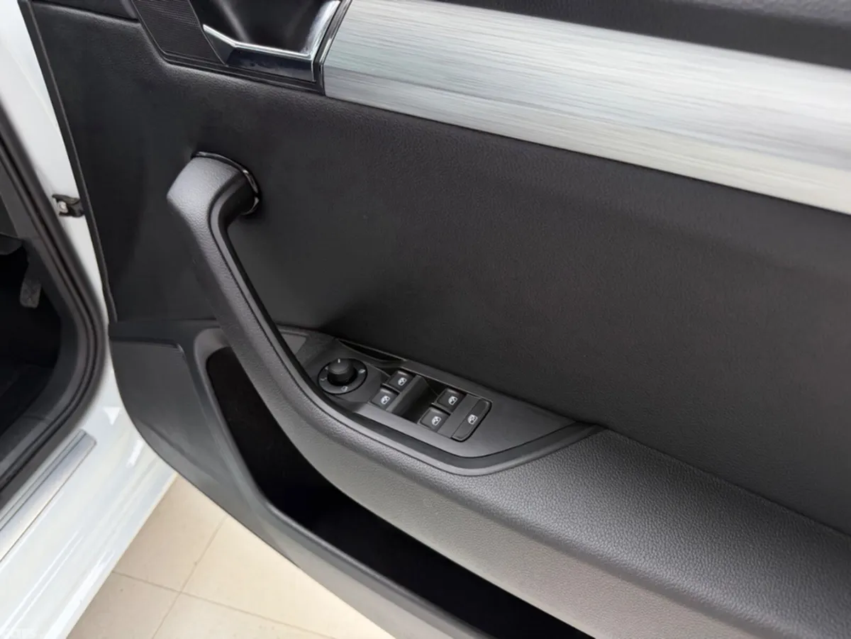 Skoda Superb Estate, Diesel, 2022, White
