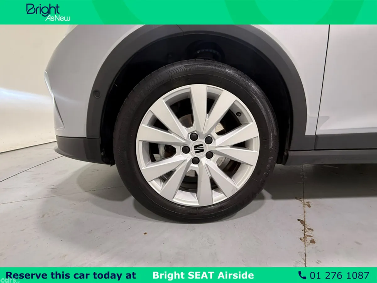 SEAT Arona Hatchback, Petrol, 2023, Grey