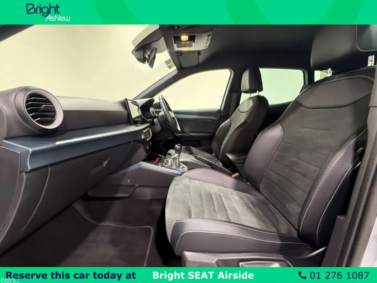 SEAT Arona Hatchback, Petrol, 2023, Grey