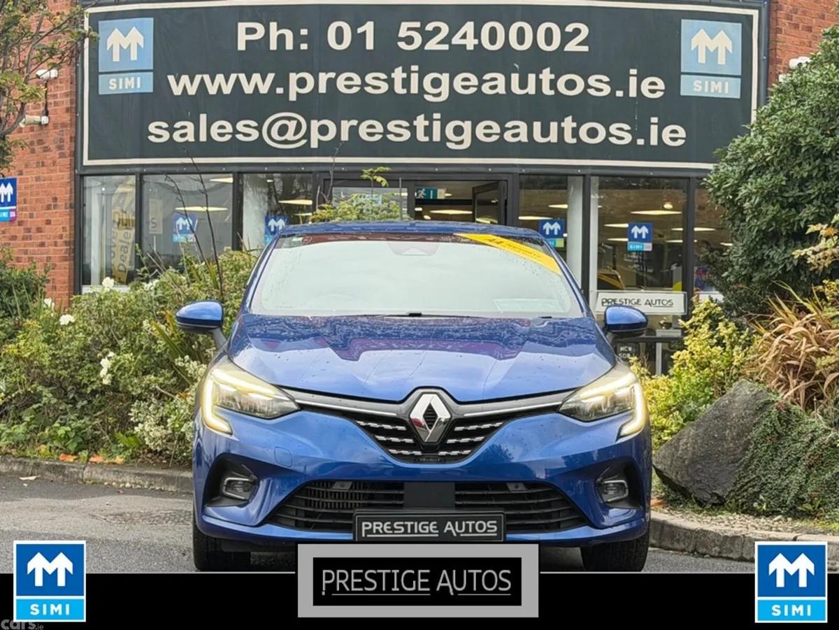 Renault Clio Hatchback, Petrol, 2022, Blue