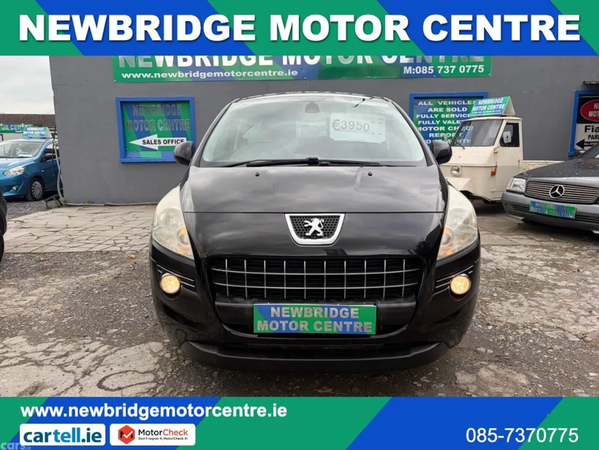 Peugeot 3008 MPV, Diesel, 2012, Black
