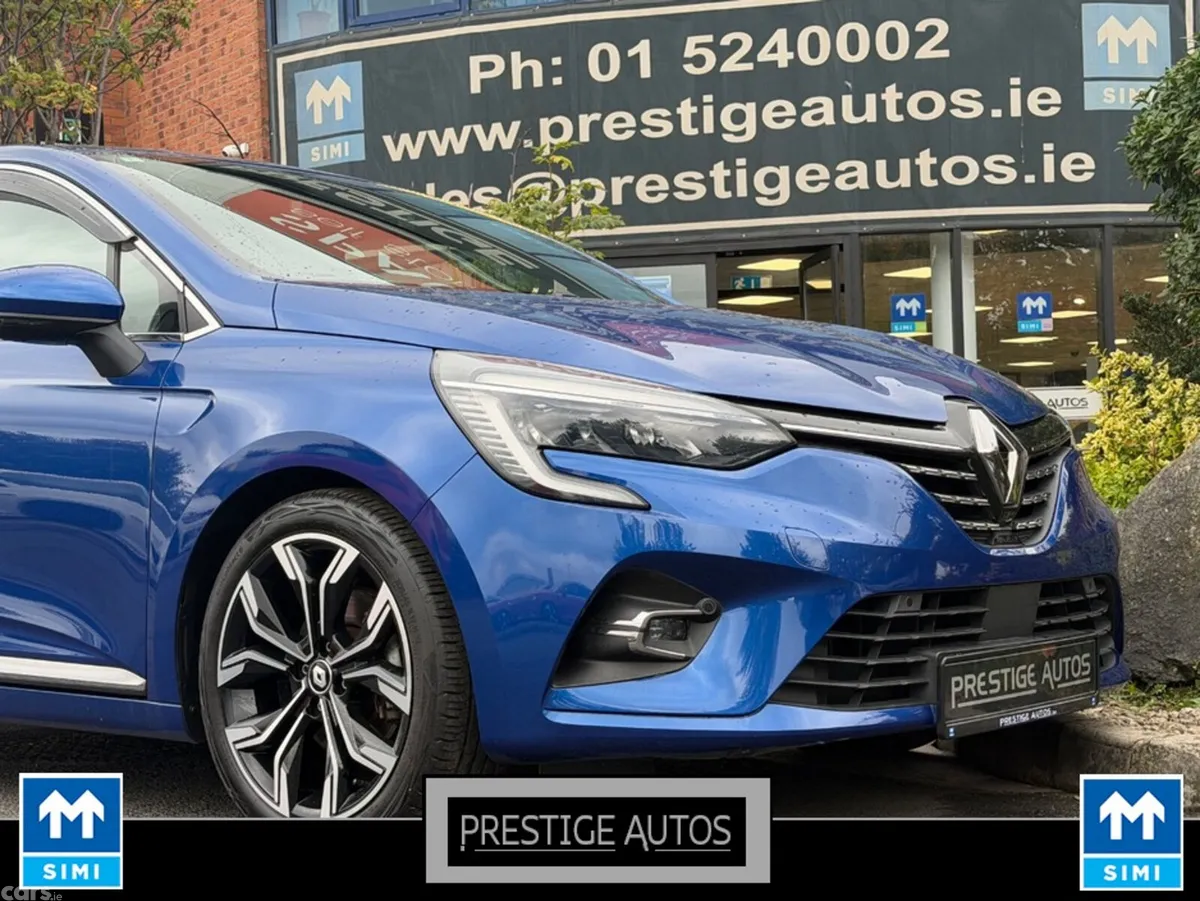Renault Clio Hatchback, Petrol, 2022, Blue