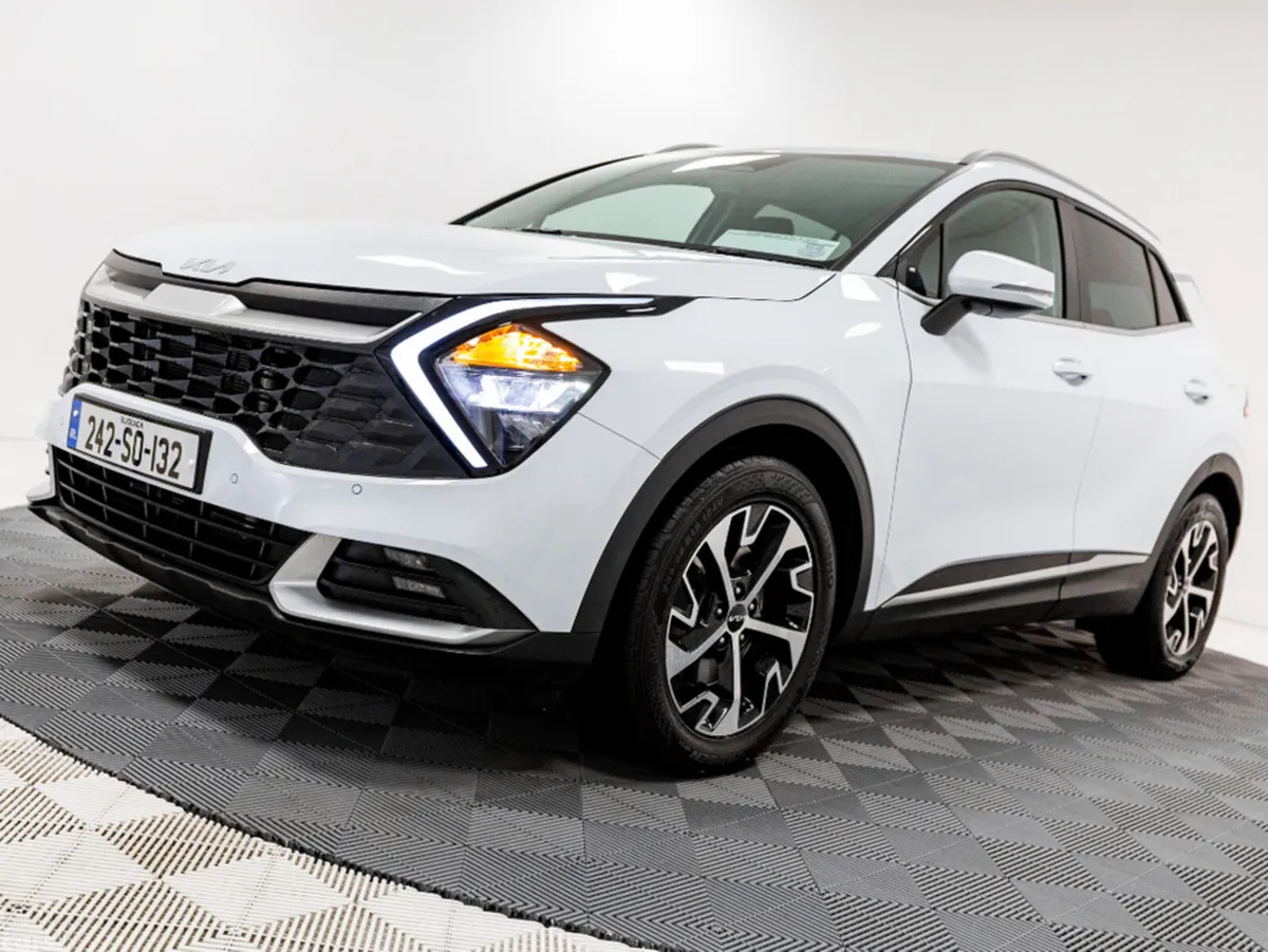 Kia Sportage SUV, Diesel, 2024, White