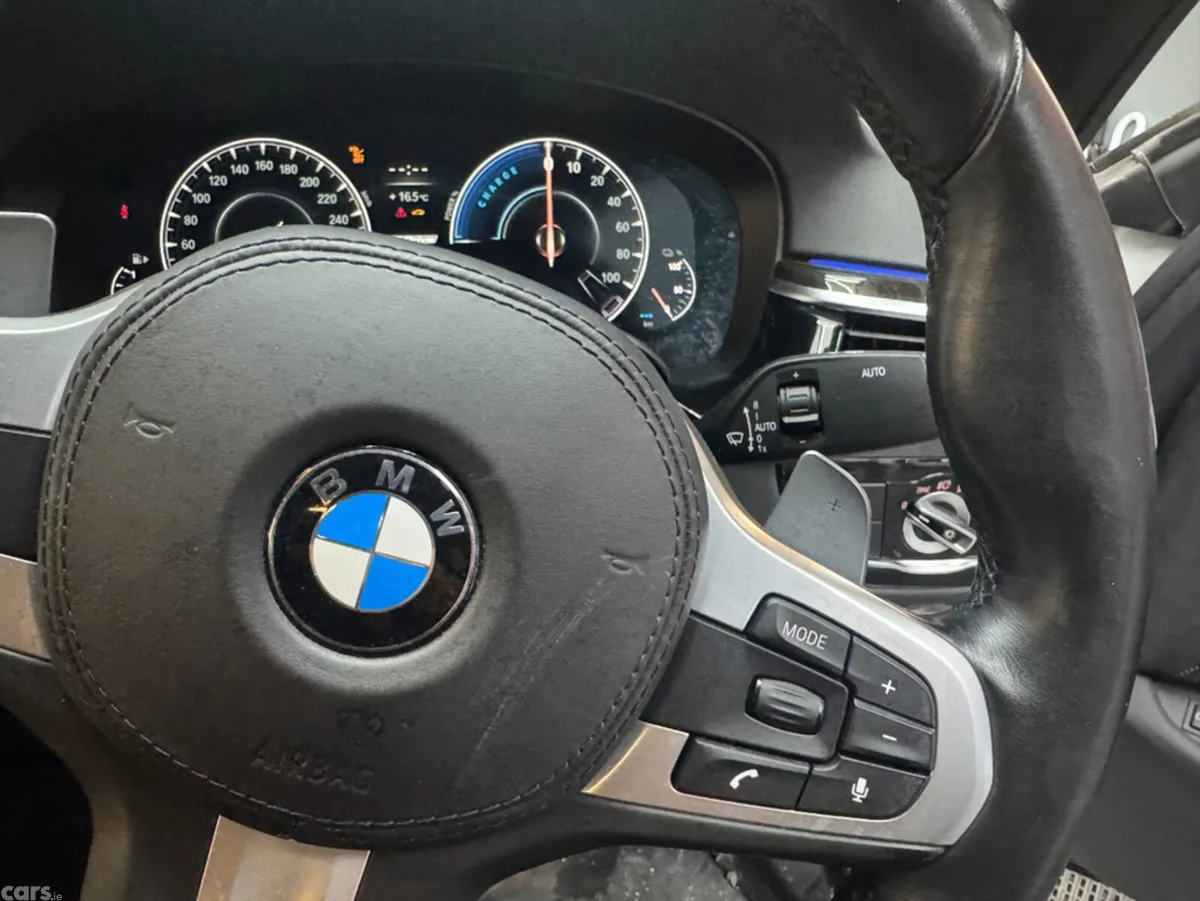 BMW 5-Series Hatchback, Petrol, 2019, White